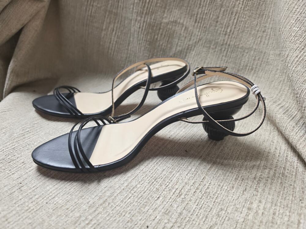 Guilhermina Black Leather Sculptural Ball Heel Sandals US 9 EU 40 Brazil
